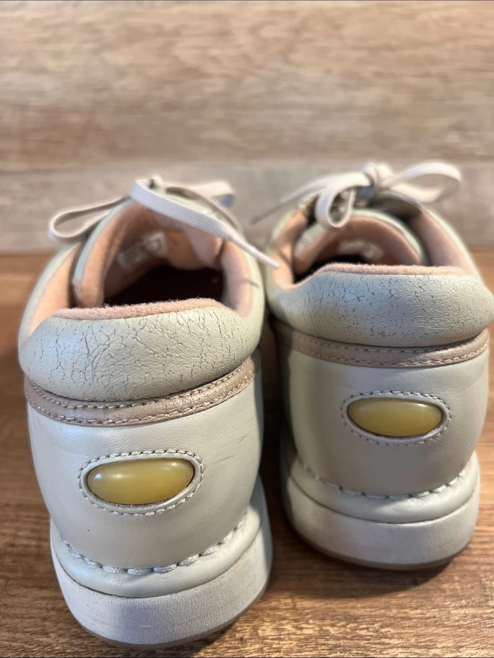 Rockport‎ Women's ProWalker Sneakers Women’s Size 8.5 WR7102N